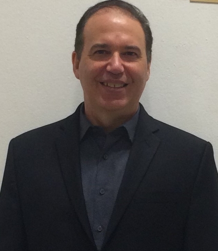 Dr. Mario E. Martinez Headshot
