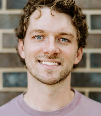 Cameron Tragesser Headshot